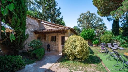 Bergerac House | I love Bergerac Cottage