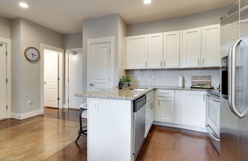 West End Condo | I LOVE Nash - Near Music Row free parking