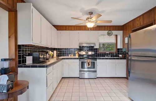 Cherry Log Cabin | I LOVE VIEW - North GA - Cherry Log, Blue Ridge - Quiet, private, serene, relax