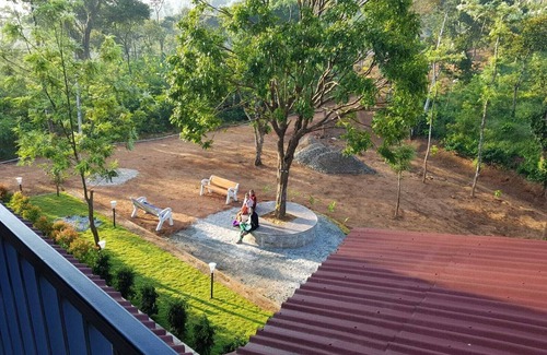 Mudigere House | I-ROOMZ Donimoole Homestay