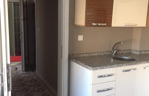 Arnavutkoy House | İstanbul havalimanına 10 dakika mesafedeki eviniz