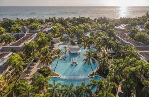 Costa Dorada Resort | Iberostar Waves Costa Dorada - All Inclusive