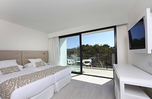 Sant Llorenc des Cardassar Hotel | Iberostar Waves Cala Millor -Adults Only