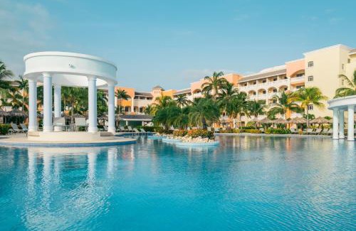 Montego Bay Resort | Iberostar Selection Rose Hall Suites - All Inclusive