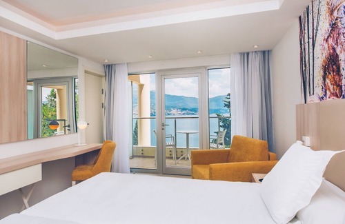 Igalo Hotel | Iberostar Waves Herceg Novi -All Inclusive