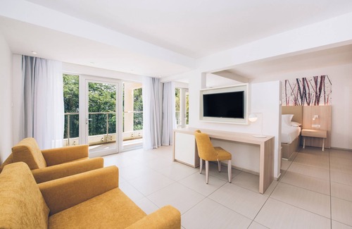 Igalo Hotel | Iberostar Waves Herceg Novi -All Inclusive