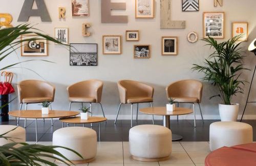 Porta Hotel | Ibis Barcelona Meridiana