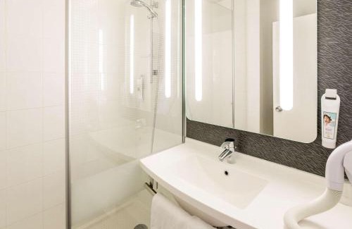 Beziers Hotel | ibis Beziers Est Mediterranee A9/A75