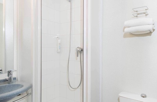 Beziers Hotel | ibis budget Béziers Est La Giniesse