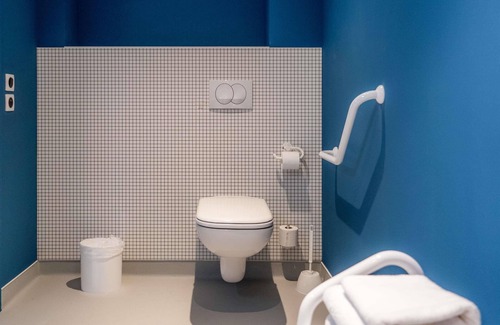 Le Vieux Cannet Hotel | ibis budget Le Cannet des Maures
