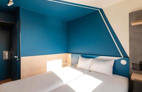 Perrache Hotel | ibis budget Lyon Centre Confluence