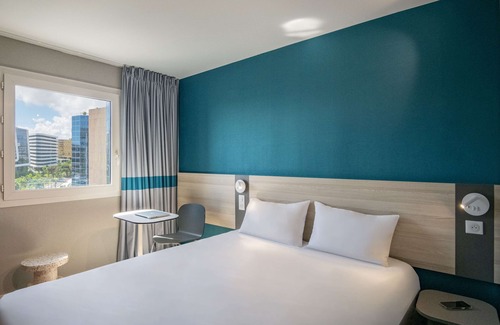 L'Arenas Hotel | ibis budget Nice Aeroport Promenade des Anglais