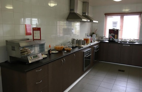 Redcliffe Hotel | Ibis Budget Perth Airport