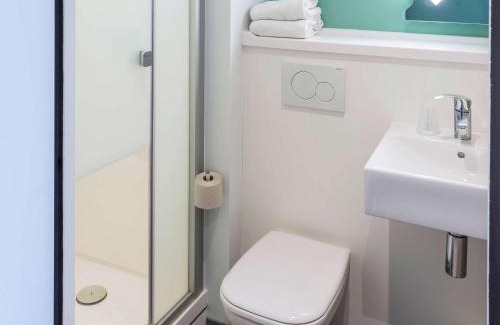Senlis Hotel | ibis budget Senlis