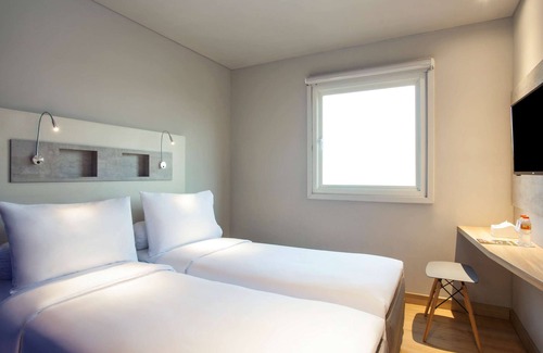 Darmo Hotel | ibis budget Surabaya Diponegoro