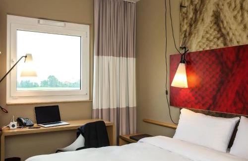 Fontaine-Notre-Dame Hotel | ibis Cambrai