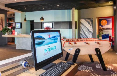 Falaise Hotel | ibis Falaise Coeur de Normandie