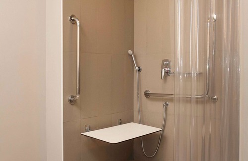 Patriolino Ribeiro Hotel | Ibis Fortaleza Centro De Eventos