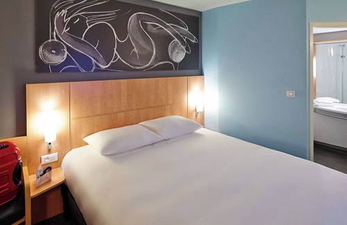 Les Herbiers Hotel | Ibis Les Herbiers