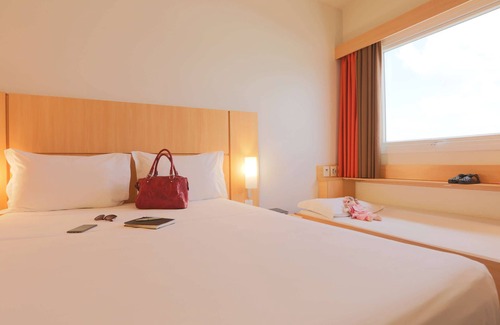 Canelas Hotel | ibis Montes Claros Shopping