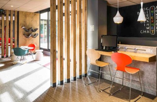 Suresnes Hotel | ibis Paris Pont de Suresnes Longchamp
