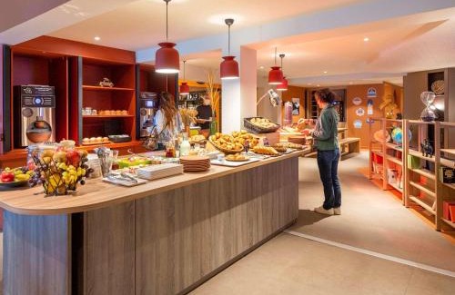 Saint-Etienne-du-Rouvray Hotel | IBIS STYLES Rouen Parc Expos Zenith