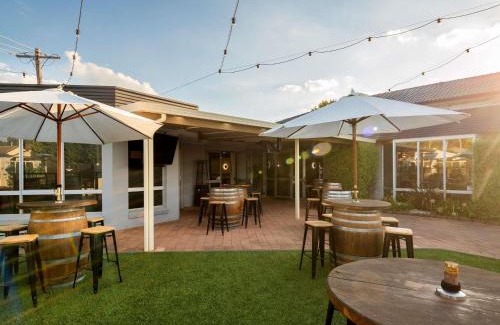 Orange East Hotel | ibis Styles Orange