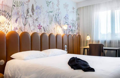 Pontivy Hotel | ibis Styles Pontivy Centre Bretagne