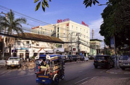 Vientiane Hotel | ibis Vientiane Nam Phu