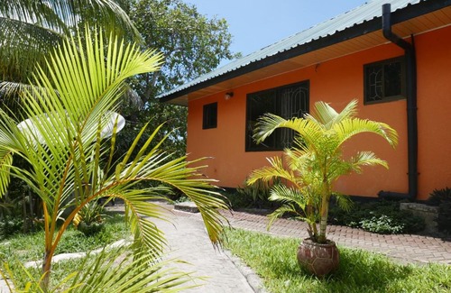 Mafia Island Bed & Breakfast | Ibizza Inn