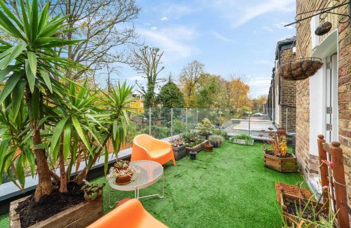 Hackney Downs Apartment | Ickburgh Road Guesthouse