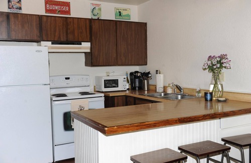 Ketchum House | Iconic Sun Valley - Parkside Village - Sleeps 7 very comfortably