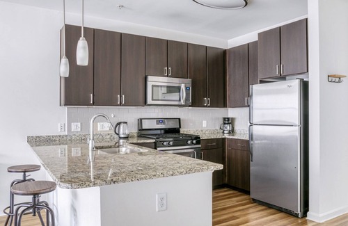 Assembly Square Apartment | Ideal Assembly Row 1BR w/Gym, W/D, near Assembly T stop, by Blueground