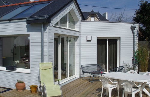 Bono House | Ideal family home, 5 minutes from coastal paths and the sea