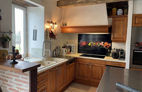 Miers House | Ideal for bringing families, friends and riders together! Swimming pool, space and calm.