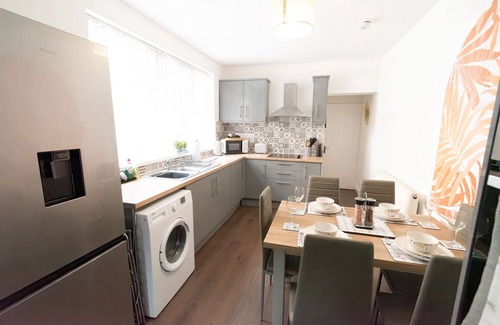 Clayton House | Ideal Lodgings Near Eithad