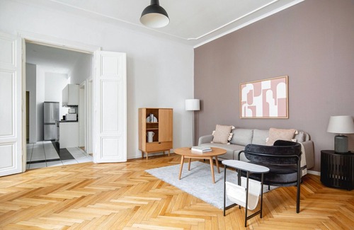 Margareten Apartment | Ideal Margareten 1BR w/Elevator, Furnished, by Blueground