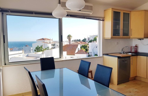 Albufeira Apartment | Ideal Place For A Romantic, Friends Or Family Holidays.