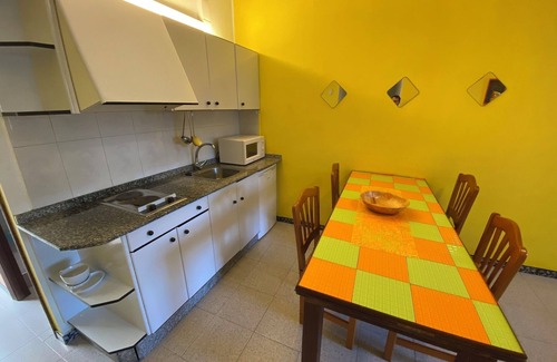 Salcidos Apartment | IDEAL VACATION APARTMENT (11) WITH SMALL IN RIAS BAJAS