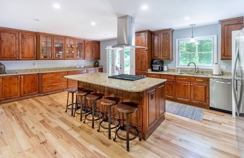 Cullowhee House | Ideal Wooded Gem W/Large Deck, Gas Grill, Free WiFi, Firepit & Creek