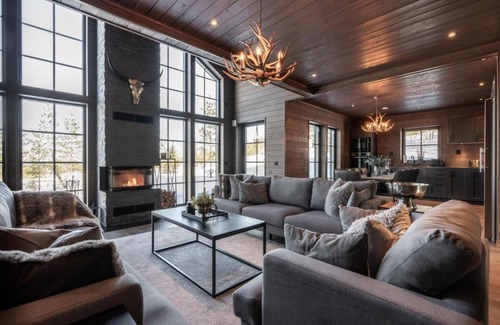 Idre Ski Chalet | Idre Sky Mountain Lodge- Ski in Ski out