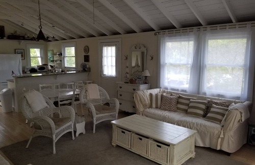 Davis Park Cottage | Idyllic Cozy Cottage in Davis Park, Fire Island - Weekly Rentals Now Available!