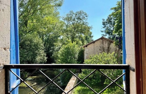 Champagne-et-Fontaine Apartment | Idyllic Mill Race Apartment