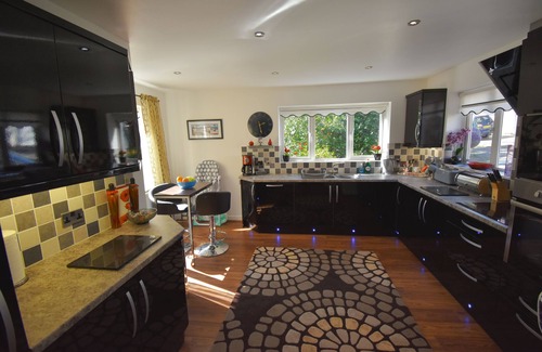 Tal-y-Cafn House | Idyllic Riverside Welsh House - Next to Snowdonia & Close to North Wales beaches