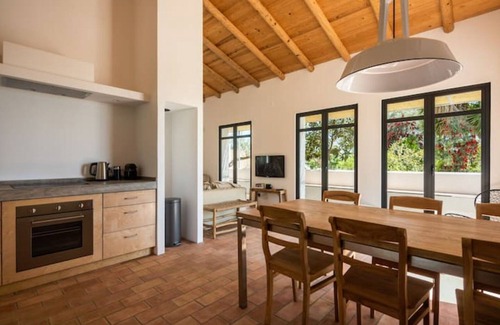 Loule Villa | Idyllisch Gelegen, mit Privatem Pool