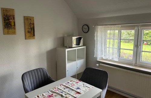 Neuenkruge Apartment | Idyllische Ferienwohnung in Wiefelstede