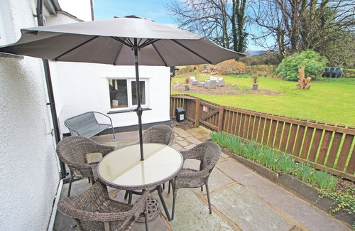 Llanllyfni Cottage | Igamogam
