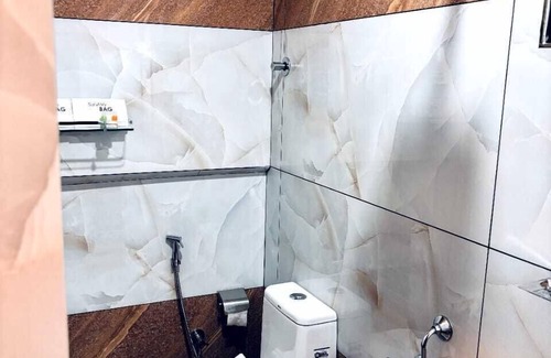 Kakkanad Hotel | Igloo Stay Edachira