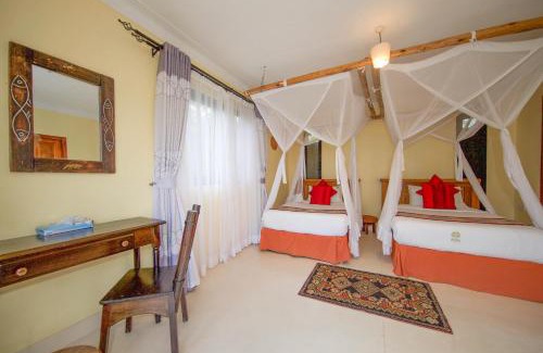 Kasese Cabin | Ihamba Lakeside Safari Lodge