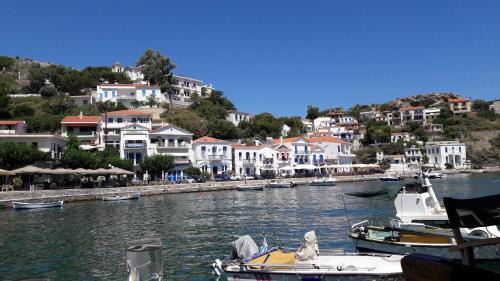 Evdilos House | Ikaria - Evdilos village , Katsirifos